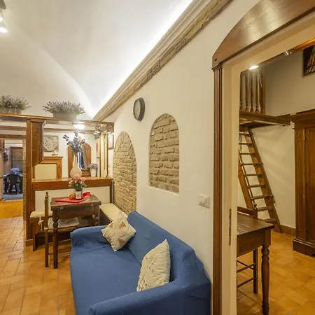 Romantic Piazza Navona Hideaway Appartement Rome