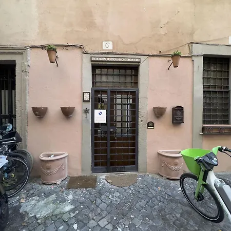 Romantic Piazza Navona Hideaway Appartement Rome