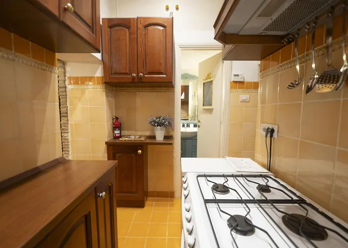 Romantic Piazza Navona Hideaway Διαμέρισμα *